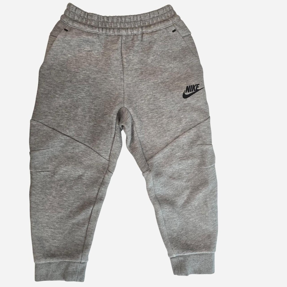 Nike tech kids gray joggers size Medium 5-6 years